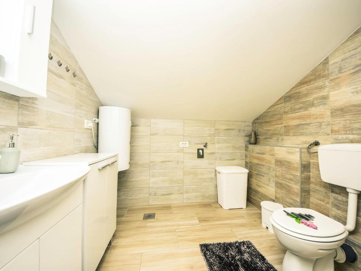 Apartment Matanovi Dvori-2 By Interhome Vir Exterior foto