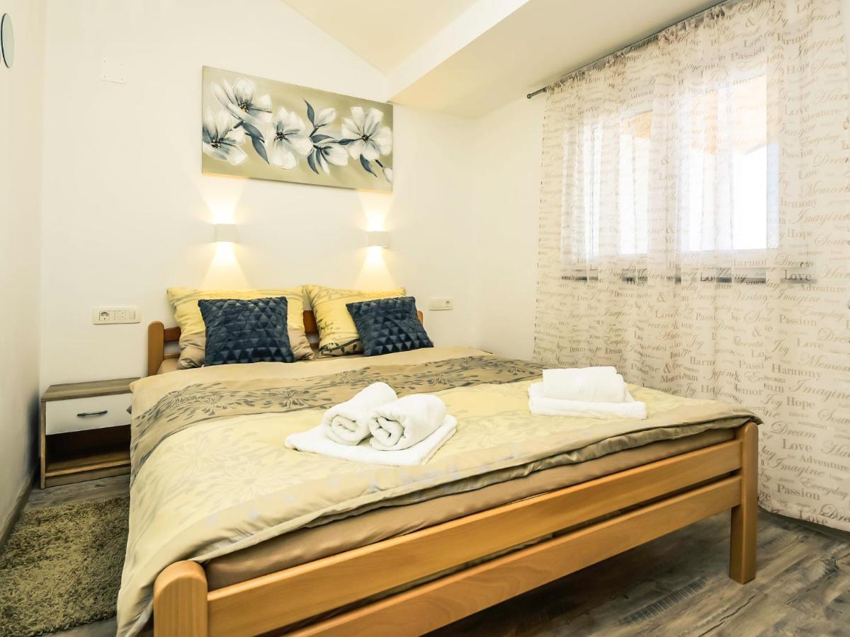 Apartment Matanovi Dvori-2 By Interhome Vir Exterior foto
